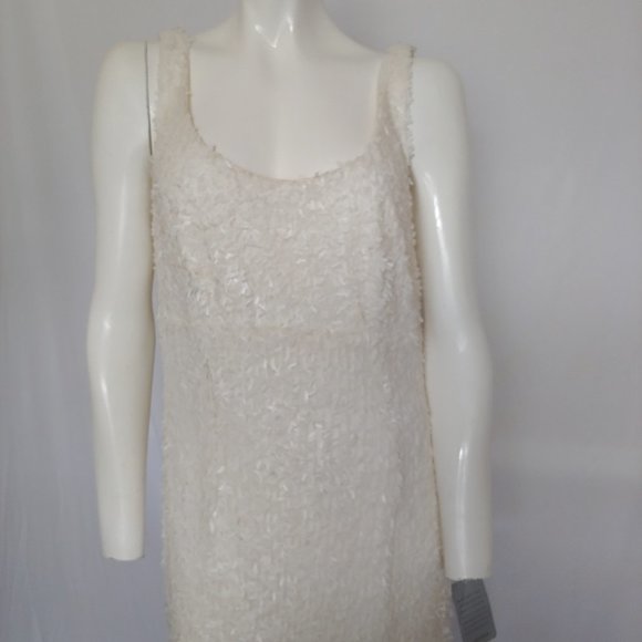 Suzi Chin - Picture 7 of 14